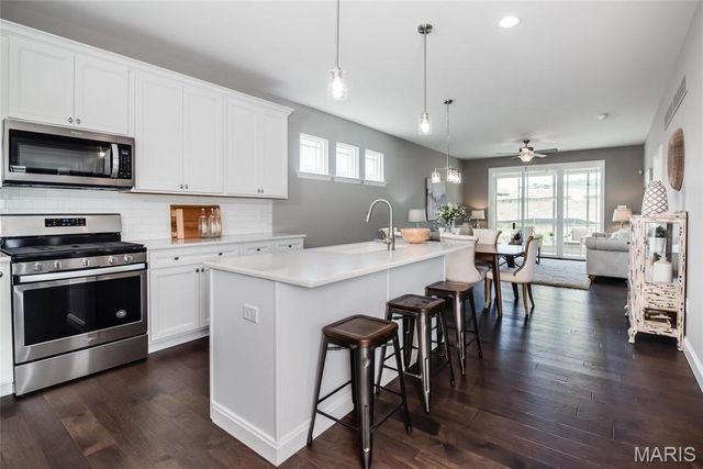 1 TBB Ashland Pointe @ Brightleaf Orchard Villas, Wildwood, MO 63038