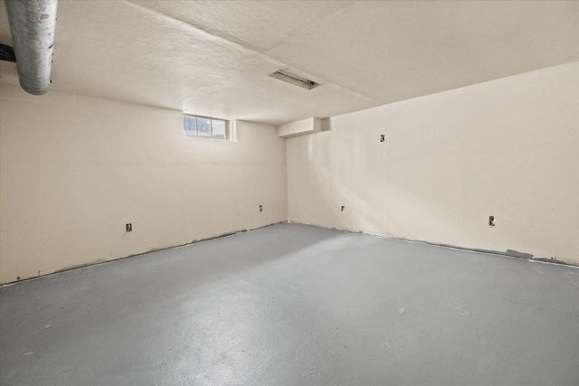 5936 N 35th STREET, Milwaukee, WI 53209