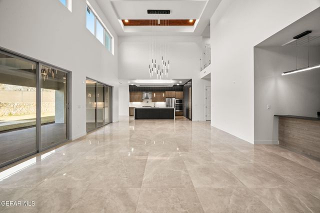 856 West Gate, El Paso, TX 79932