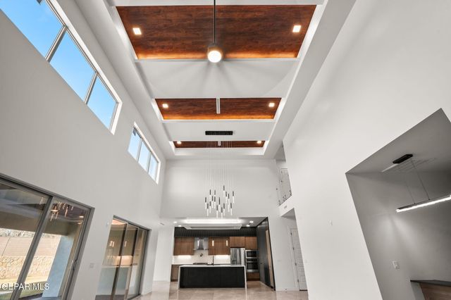 856 West Gate, El Paso, TX 79932