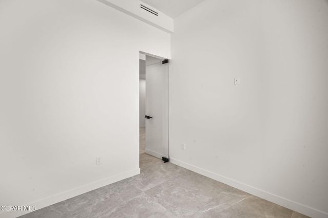 856 West Gate, El Paso, TX 79932