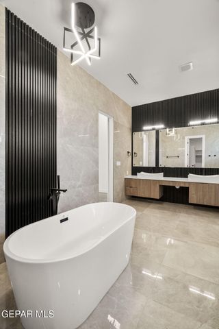 856 West Gate, El Paso, TX 79932