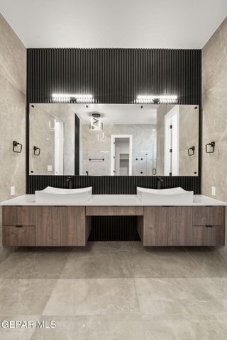 856 West Gate, El Paso, TX 79932