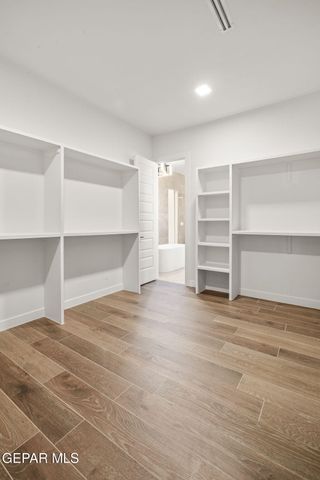 856 West Gate, El Paso, TX 79932