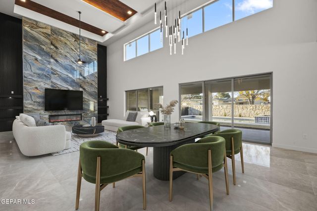 856 West Gate, El Paso, TX 79932