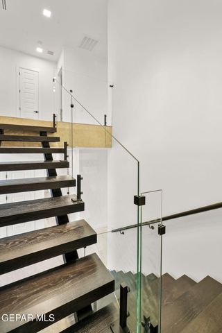 856 West Gate, El Paso, TX 79932