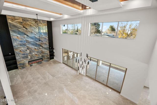 856 West Gate, El Paso, TX 79932