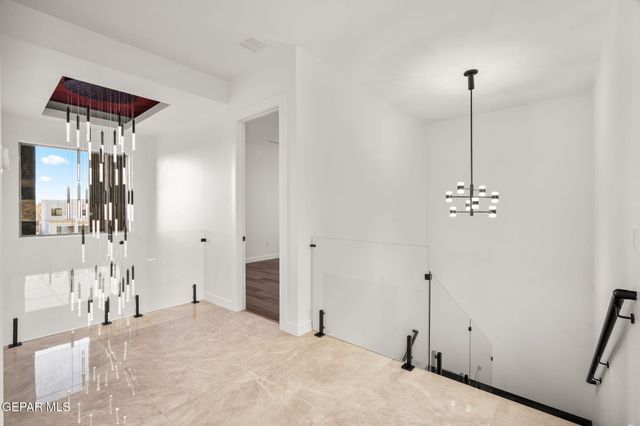 856 West Gate, El Paso, TX 79932