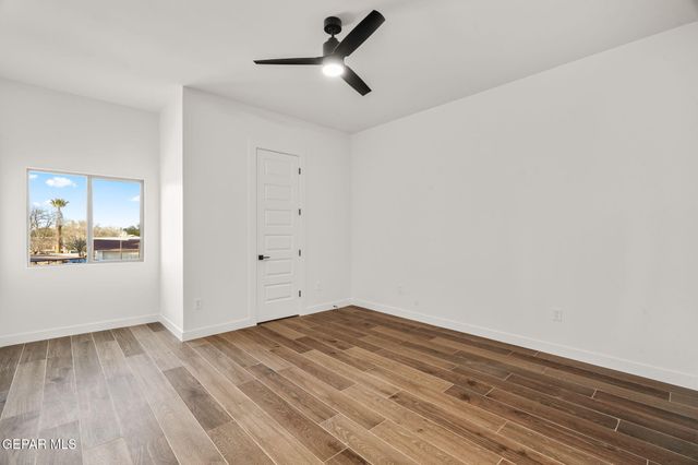 856 West Gate, El Paso, TX 79932