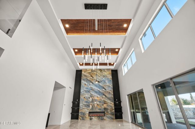 856 West Gate, El Paso, TX 79932