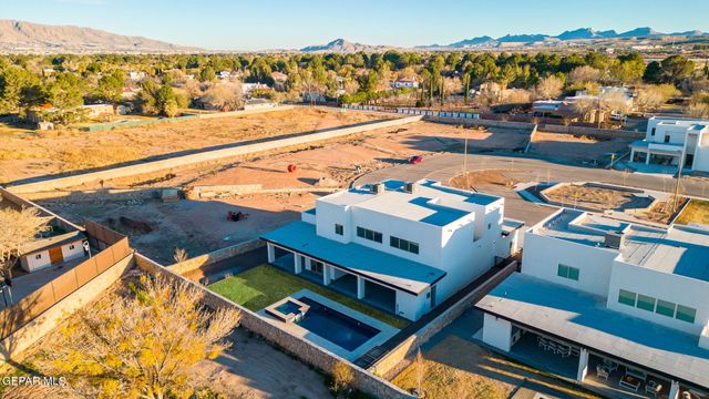 856 West Gate, El Paso, TX 79932