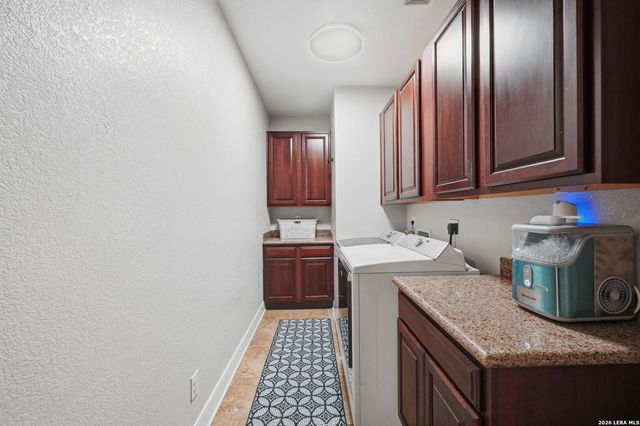 8026 Royal Fld, San Antonio, TX 78255