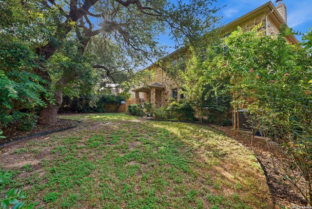 8026 Royal Fld, San Antonio, TX 78255