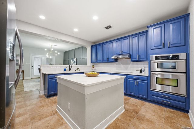 8026 Royal Fld, San Antonio, TX 78255