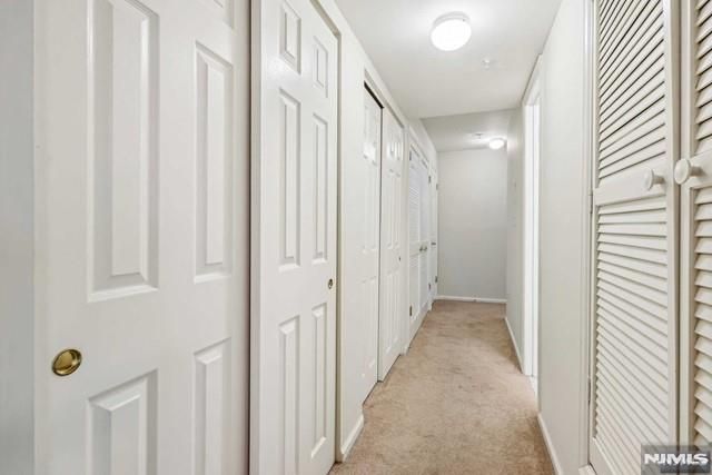 2612 Hemingway Lane, Mahwah, NJ 07430