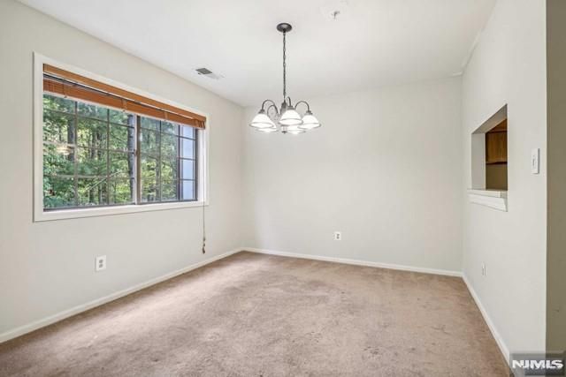 2612 Hemingway Lane, Mahwah, NJ 07430