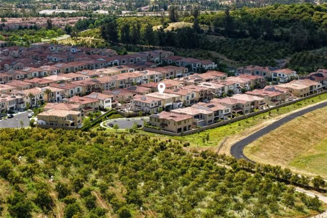 106 Coldwater, Irvine, CA 92602