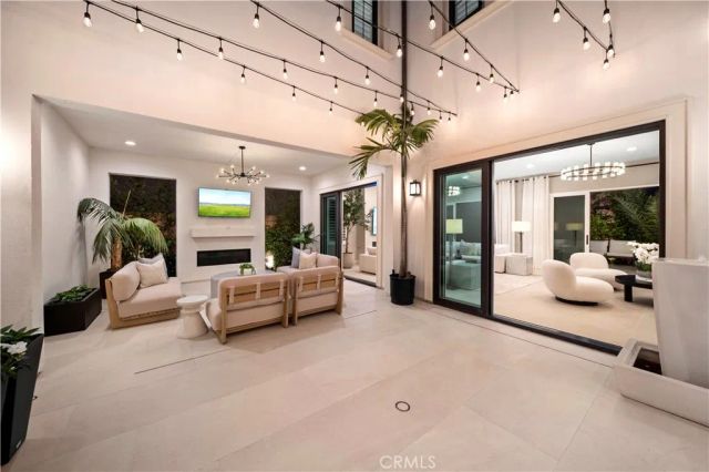 106 Coldwater, Irvine, CA 92602