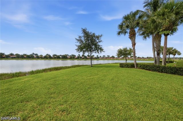 3191 Serenity CT 201, Naples, FL 34114