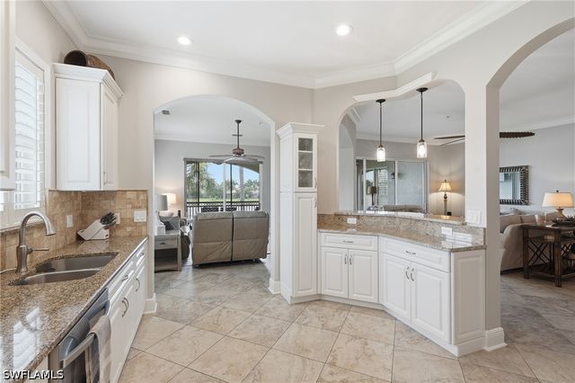 3191 Serenity CT 201, Naples, FL 34114