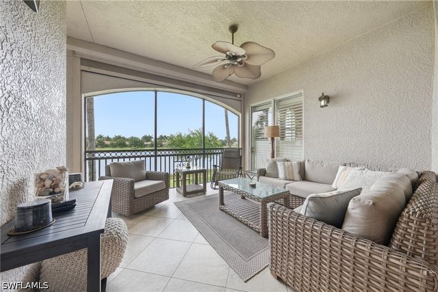 3191 Serenity CT 201, Naples, FL 34114