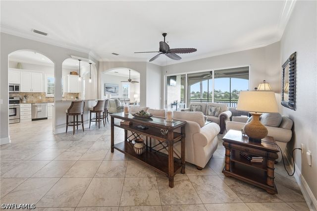 3191 Serenity CT 201, Naples, FL 34114