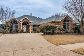 7928 Fox Chase Drive, Arlington, TX 76001