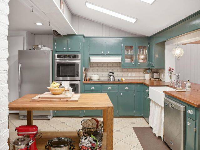 132 Tupper Lane, Summerville, SC 29483