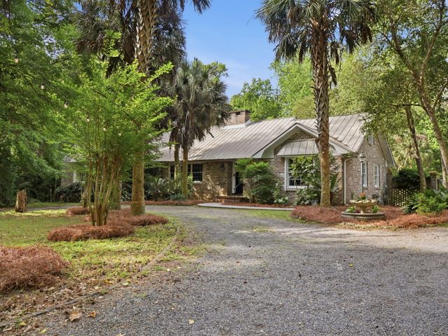 132 Tupper Lane, Summerville, SC 29483