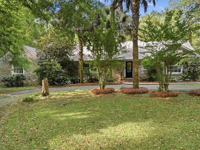 132 Tupper Lane, Summerville, SC 29483