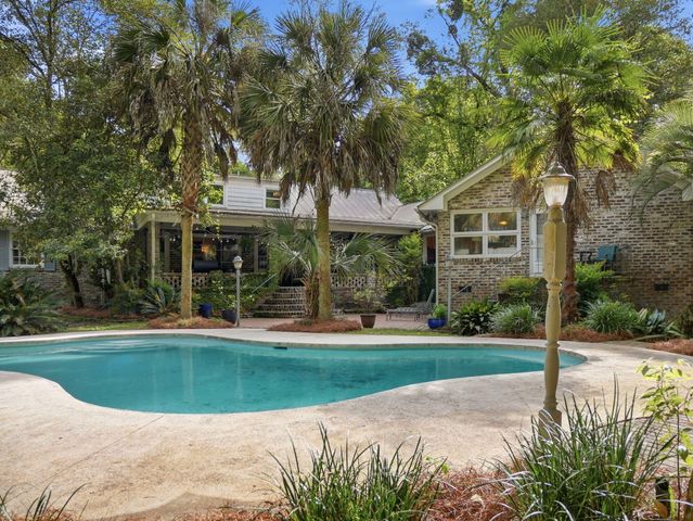 132 Tupper Lane, Summerville, SC 29483
