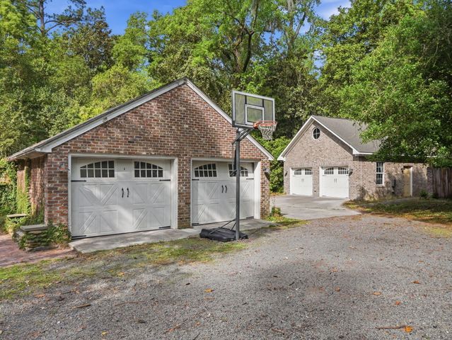 132 Tupper Lane, Summerville, SC 29483