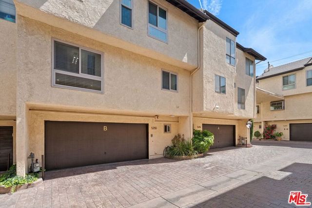 5255 Coldwater Canyon Avenue B, Sherman Oaks, CA 91401