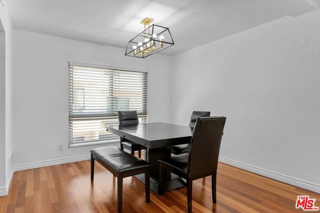 5255 Coldwater Canyon Avenue B, Sherman Oaks, CA 91401