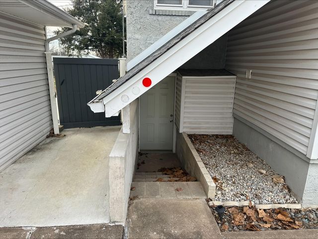 559 E Pleasant Street, Mt Vernon, MO 65712