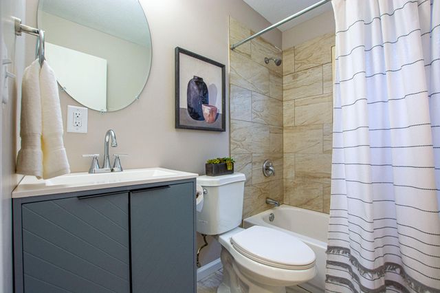 1103 SILVER Lane, Carter Lake, IA 51510