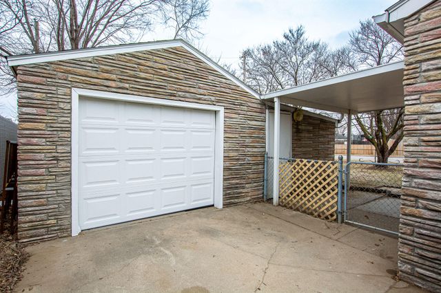 1103 SILVER Lane, Carter Lake, IA 51510