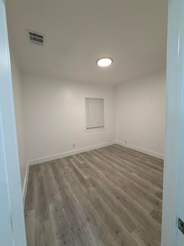 1131 S N Street B, Lake Worth Beach, FL 33460