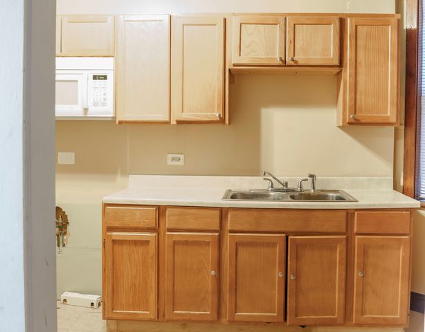 6418 S Drexel Avenue, Chicago, IL 60637