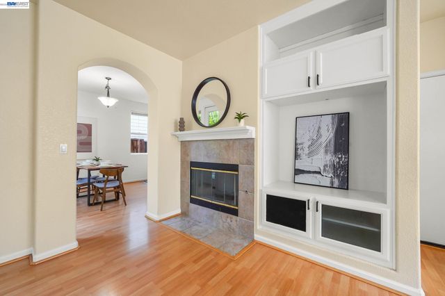 7318 Carter Ave, Newark, CA 94560