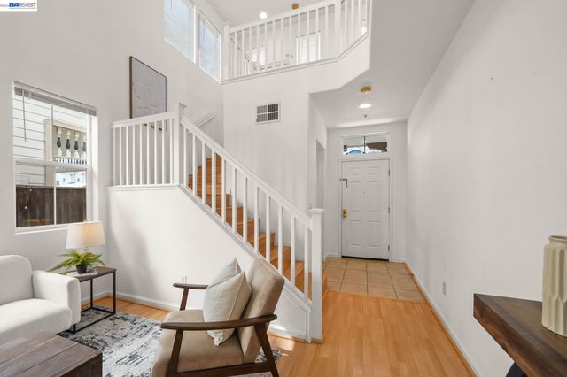 7318 Carter Ave, Newark, CA 94560
