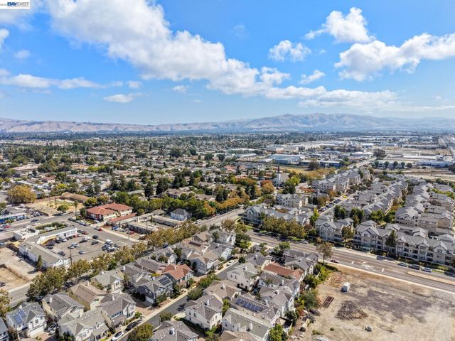 7318 Carter Ave, Newark, CA 94560