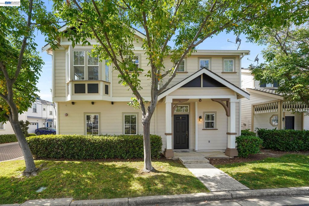 7318 Carter Ave, Newark, CA 94560