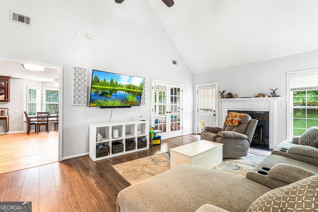 111 Grove Lane, Kathleen, GA 31047