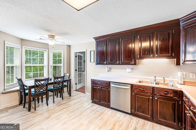 111 Grove Lane, Kathleen, GA 31047
