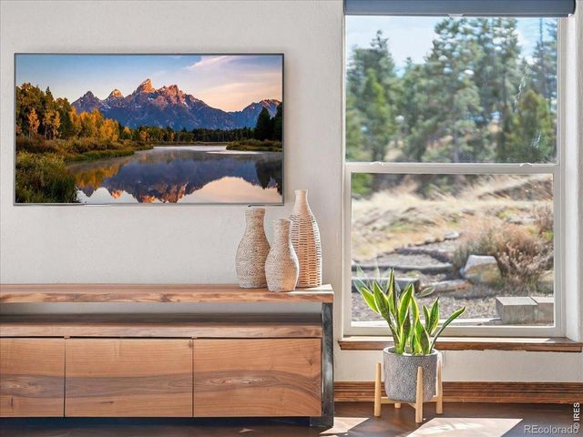 2565 Davis Ranch Road, Bellvue, CO 80512