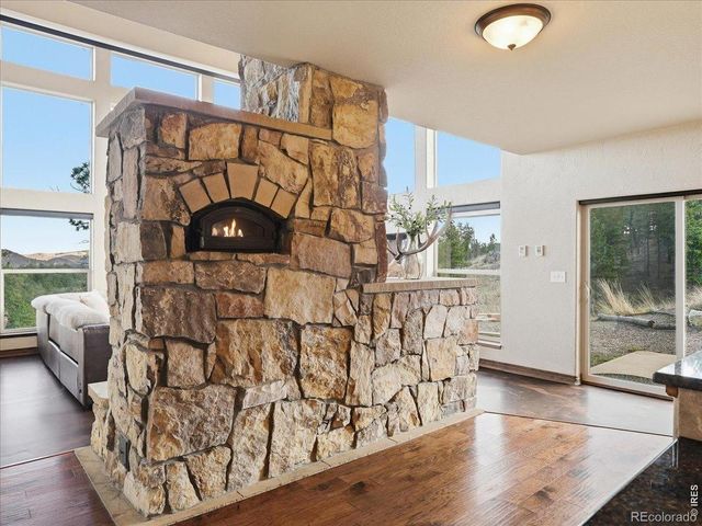 2565 Davis Ranch Road, Bellvue, CO 80512