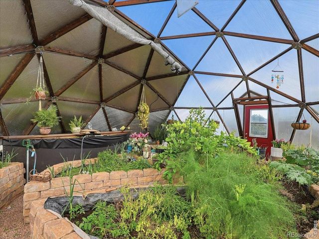 2565 Davis Ranch Road, Bellvue, CO 80512