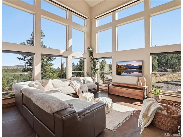 2565 Davis Ranch Road, Bellvue, CO 80512