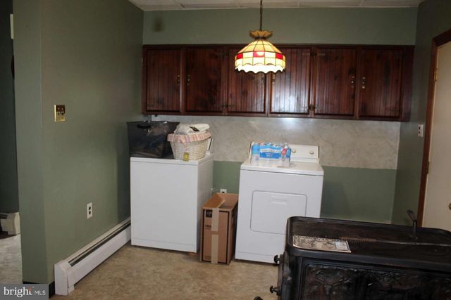 97 MADISON AVE, Mount Holly, NJ 08060